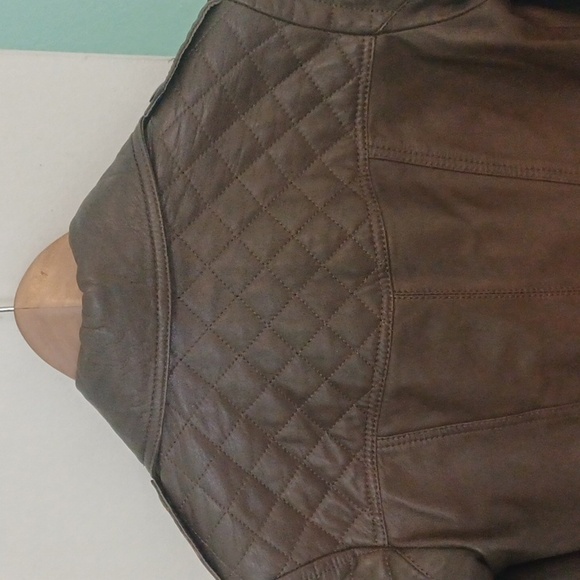NWOT quilted Italian leather jacket - Picture 7 of 11